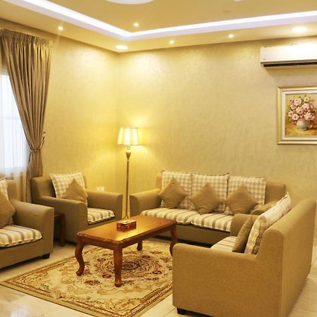 Ejaz Hotel Apartments Riaad Buitenkant foto