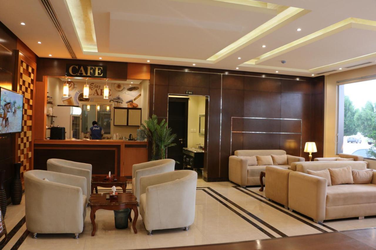 Ejaz Hotel Apartments Riaad Buitenkant foto