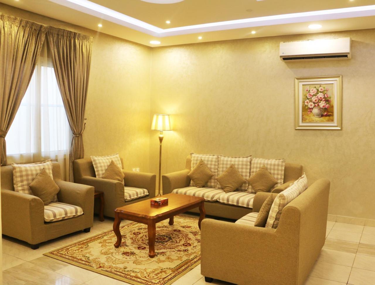 Ejaz Hotel Apartments Riaad Buitenkant foto